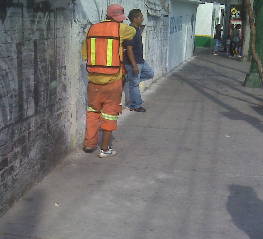 style mexico city one-leg-up style ll cool j