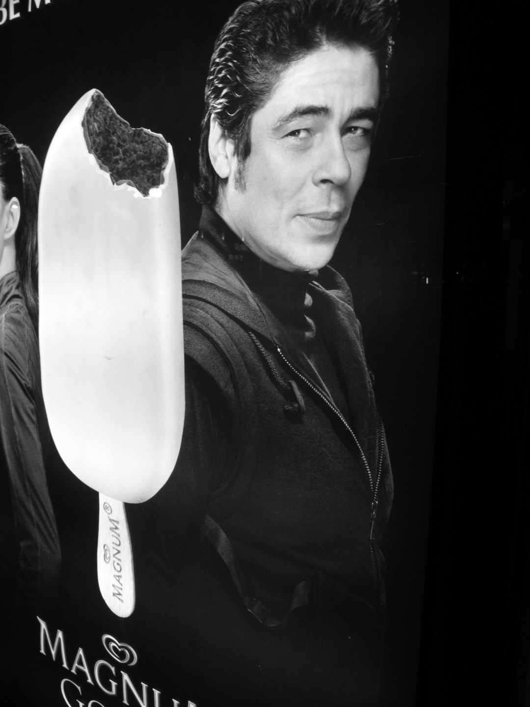 benicio del toro advertising
